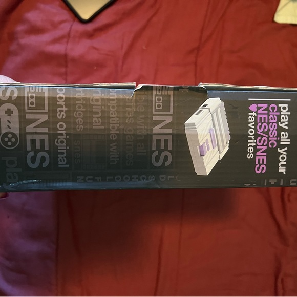 Retron 2 two in one gaming system play all your classic NES and SNES faves - NIB - Picture 6 of 7
